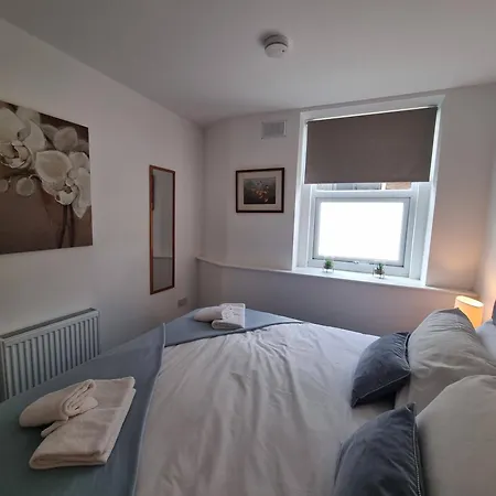 Cromwell By Cliftonvalley Apartment Bristol